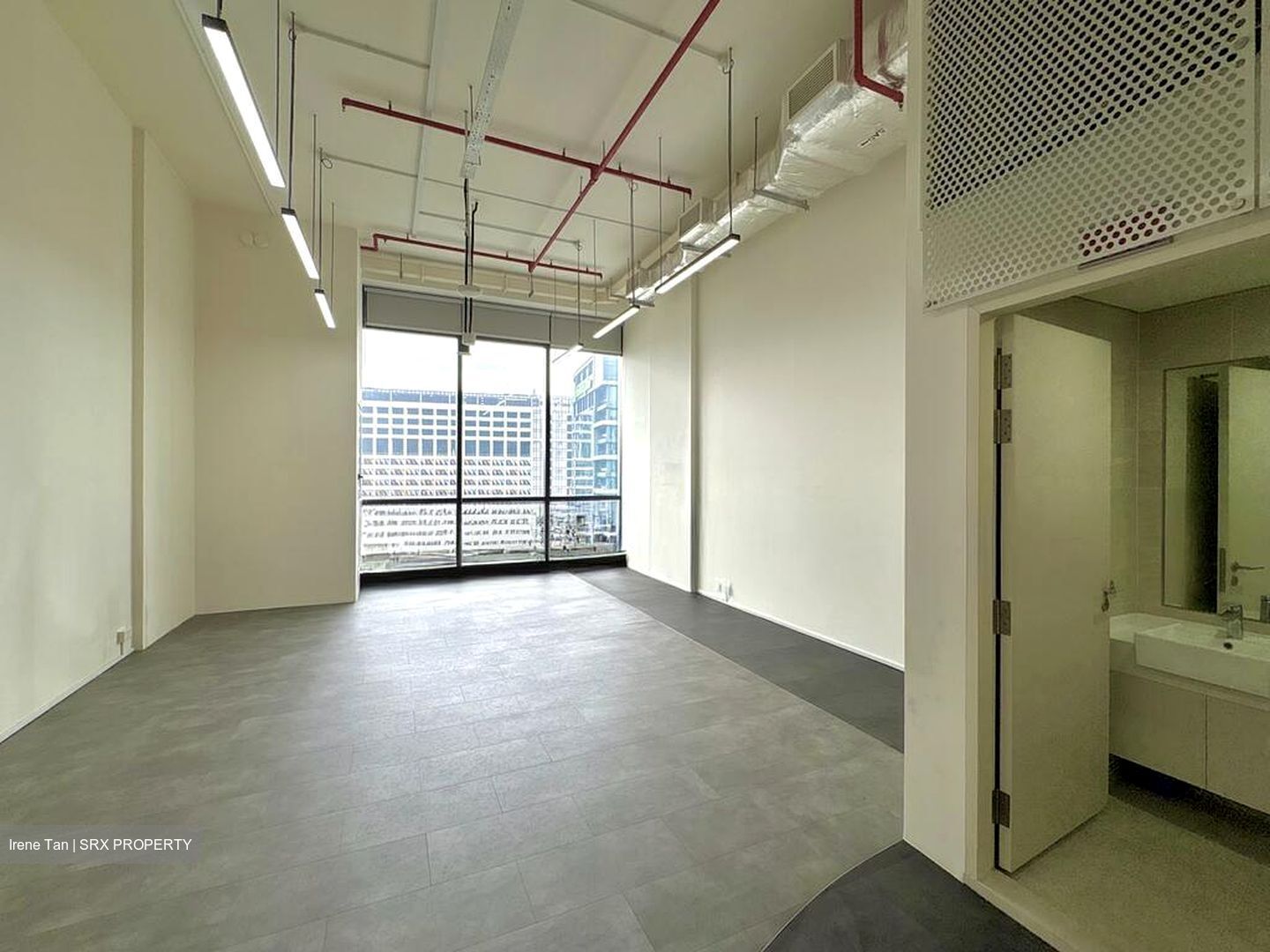 Centrium Square (D8), Office #514445281
